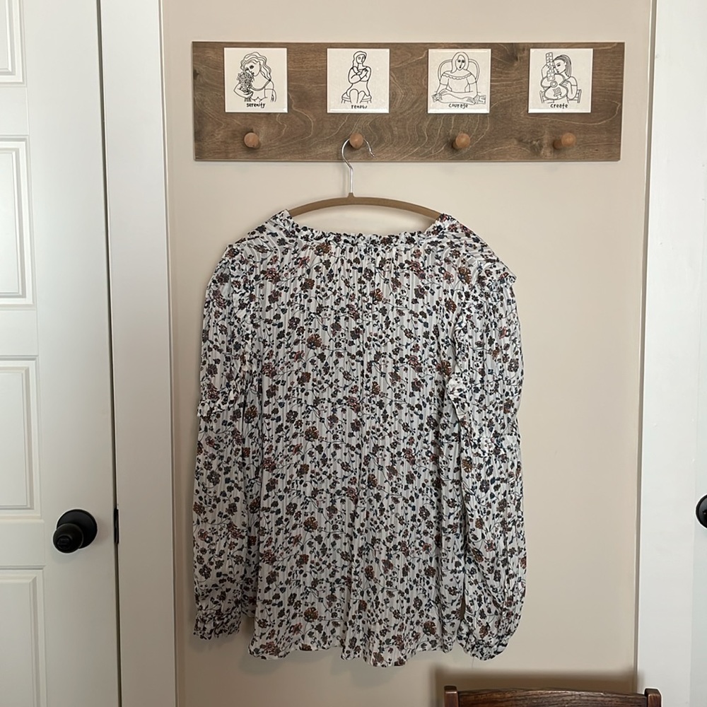Loft Blouse - Picture 3 of 6